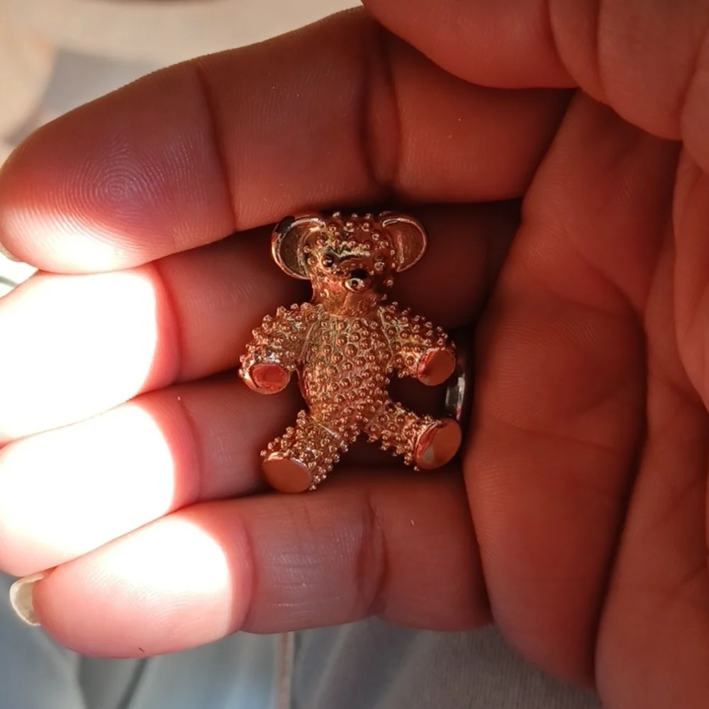 Teddy Bear Pin, goldtone